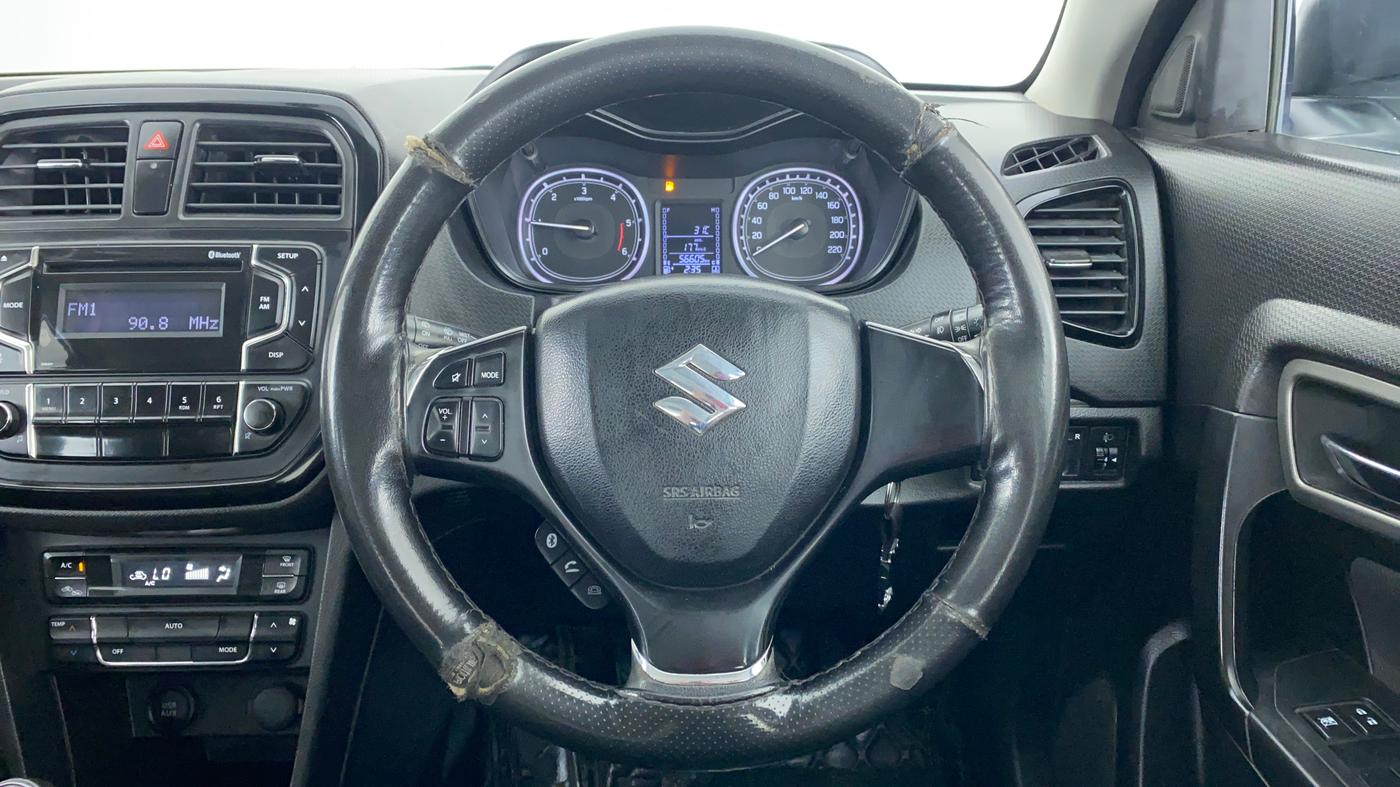 2019 Maruti Vitara Brezza ZDI, Diesel, Manual, 56,710 km, Steering Wheel Close Up