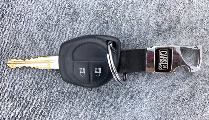 2019 Maruti Vitara Brezza ZDI, Diesel, Manual, 56,710 km, Key Close Up