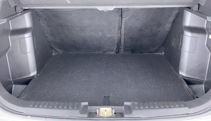 2019 Maruti Vitara Brezza ZDI, Diesel, Manual, 56,710 km, Boot Inside