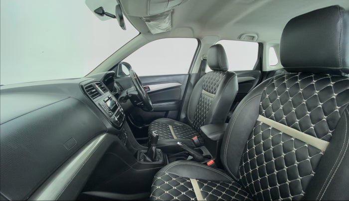 2019 Maruti Vitara Brezza ZDI, Diesel, Manual, 56,710 km, Right Side Front Door Cabin
