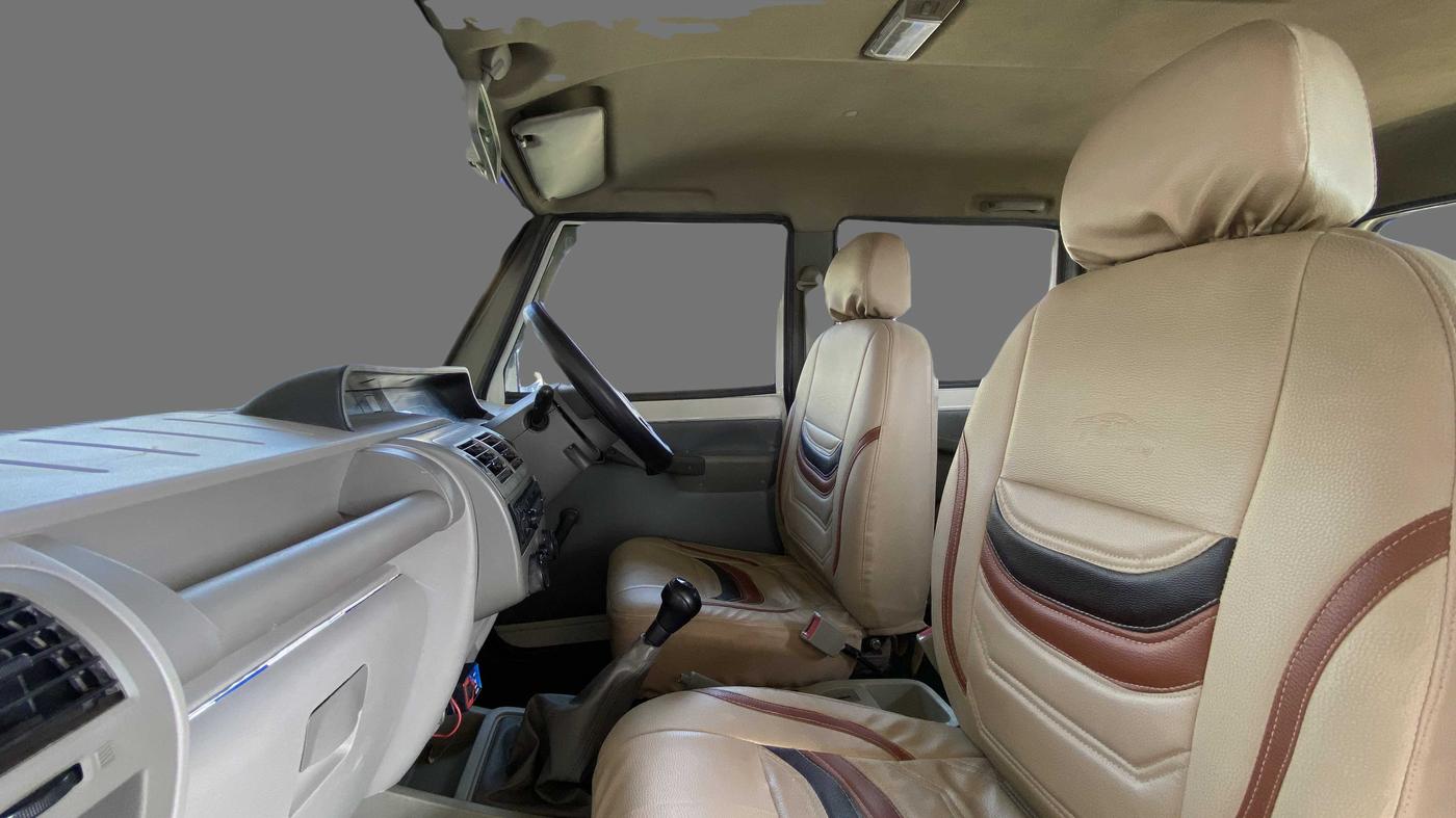 2019 Mahindra Bolero POWER+ SLE, Diesel, Manual, 56,105 km, Right Side Front Door Cabin