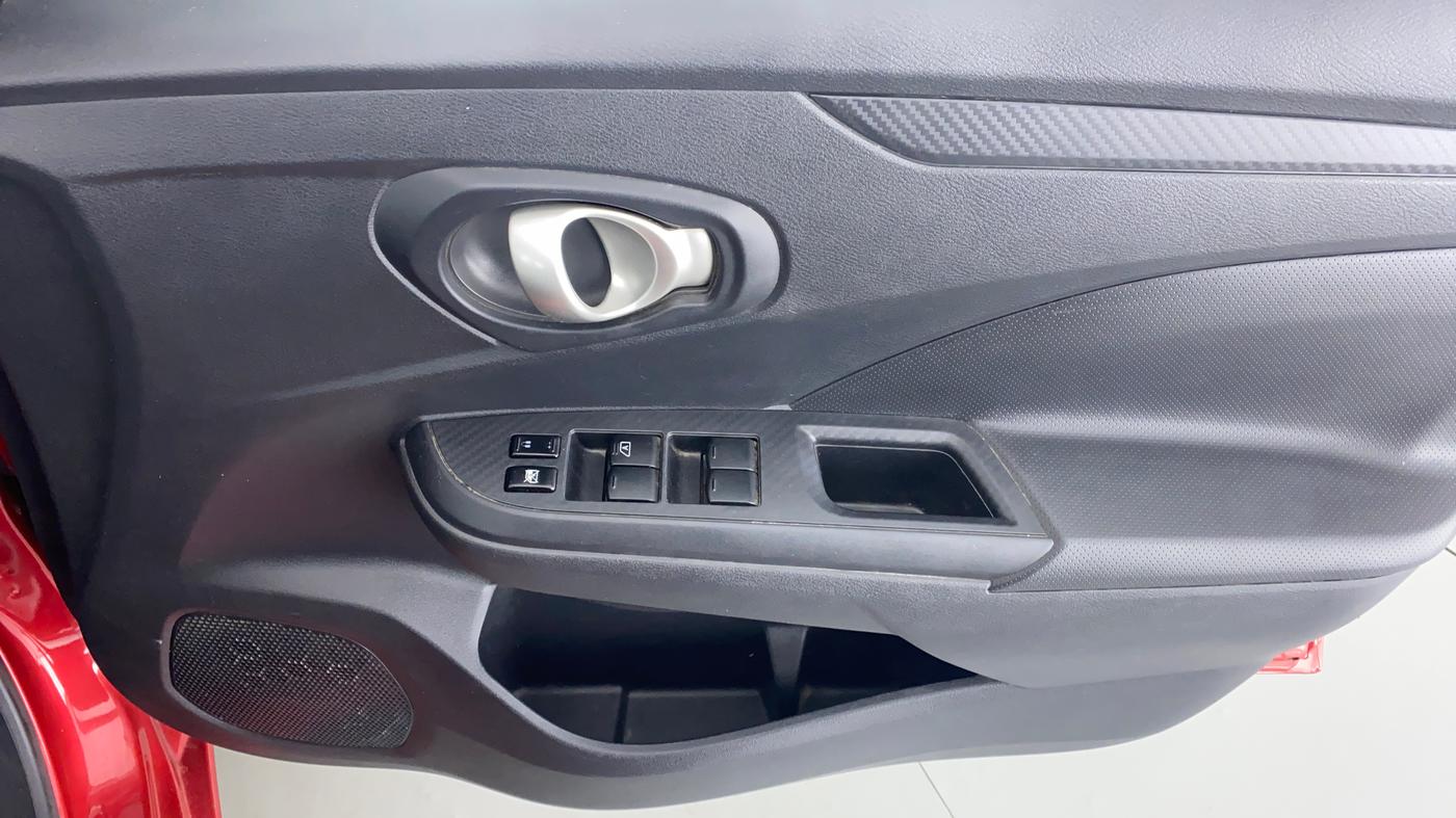 2019 Datsun Go Plus T, Petrol, Manual, 14,128 km, Driver Side Door Panels Control