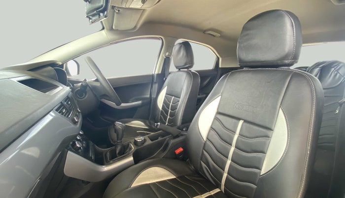 2020 Tata NEXON XM 1.5, Diesel, Manual, 60,258 km, Right Side Front Door Cabin
