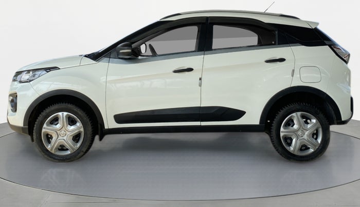 2020 Tata NEXON XM 1.5, Diesel, Manual, 60,258 km, Left Side