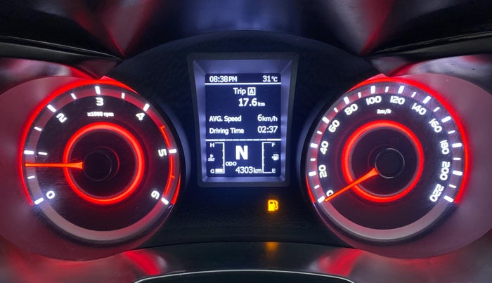 2022 Mahindra XUV300 W6 AT, Diesel, Automatic, 4,486 km, Odometer Image