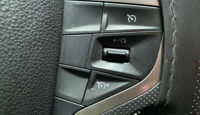 2021 Tata Safari XTA + 2.0 KRYOTEC, Diesel, Automatic, 10,659 km, Adaptive Cruise Control