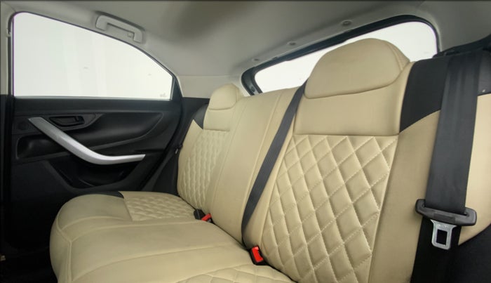 2021 Tata NEXON XMA SUNROOF 1.2 RTN, Petrol, Automatic, 8,956 km, Right Side Rear Door Cabin