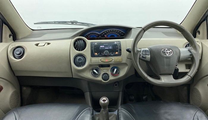 2013 Toyota Etios Liva V, Petrol, Manual, 86,000 km, Dashboard