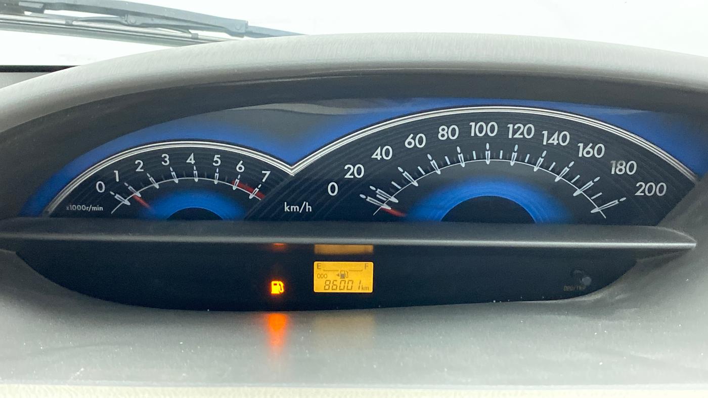 2013 Toyota Etios Liva V, Petrol, Manual, 86,000 km, Odometer Image