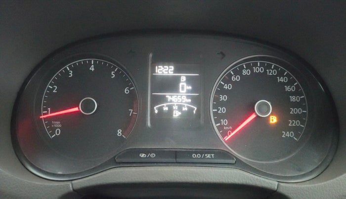 2016 Volkswagen Vento HIGHLINE 1.6 MPI, Petrol, Manual, 74,659 km, Odometer Image