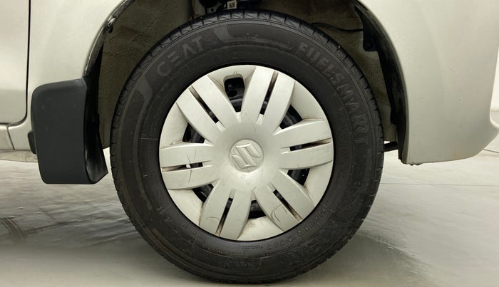 2021 Maruti Alto VXI, Petrol, Manual, 11,800 km, Right Front Wheel