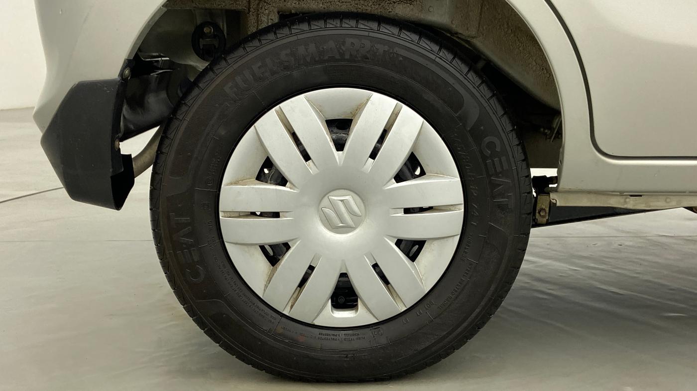 2021 Maruti Alto VXI, Petrol, Manual, 11,800 km, Right Rear Wheel