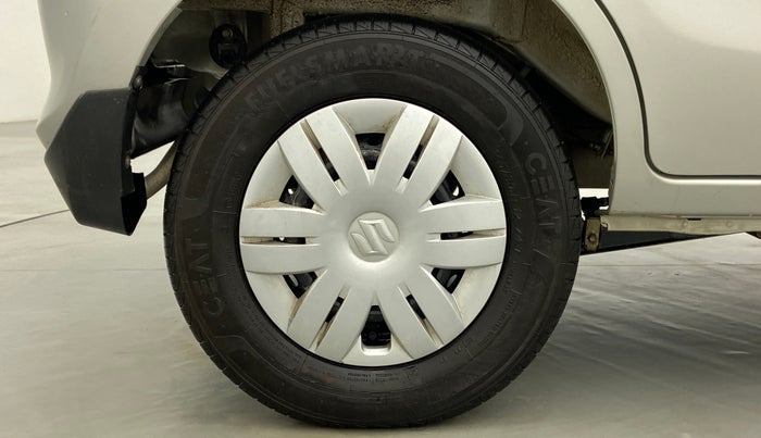 2021 Maruti Alto VXI, Petrol, Manual, 11,800 km, Right Rear Wheel