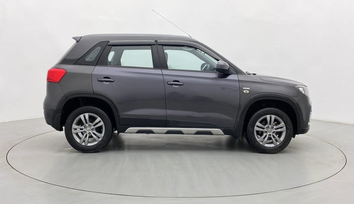 2018 Maruti Vitara Brezza ZDI, Diesel, Manual, 51,587 km, Right Side View