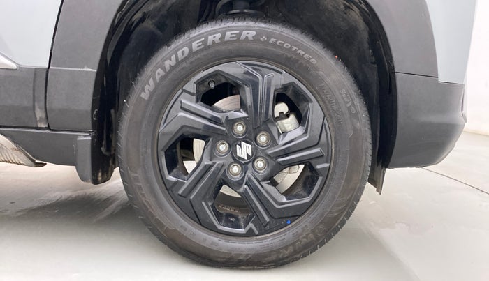 2022 Maruti BREZZA ZXI SMART HYBRID , Petrol, Manual, 8,946 km, Right Front Wheel