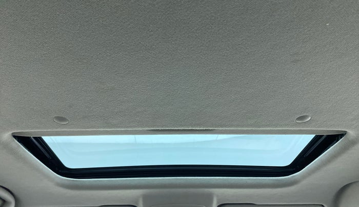 2022 Maruti BREZZA ZXI SMART HYBRID , Petrol, Manual, 8,946 km, Moonroof/ Sunroof