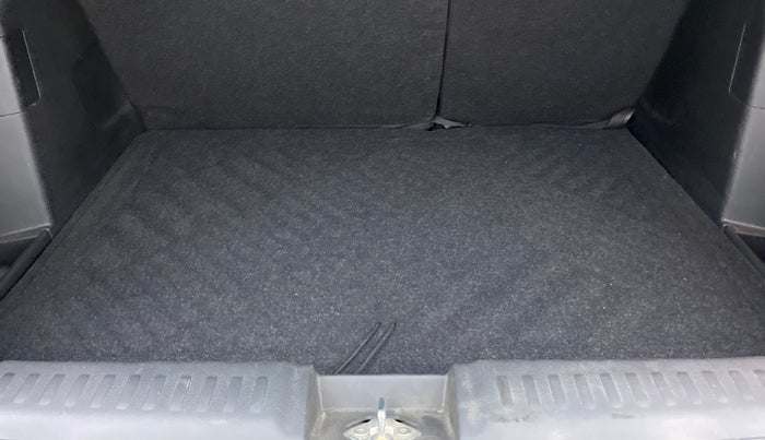 2022 Maruti BREZZA ZXI SMART HYBRID , Petrol, Manual, 8,946 km, Boot Inside