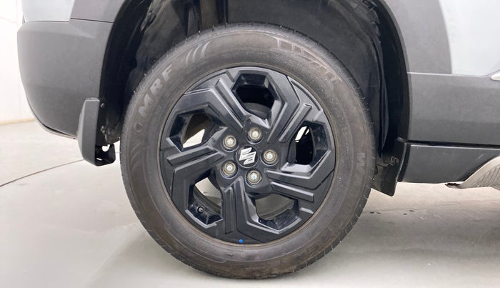 2022 Maruti BREZZA ZXI SMART HYBRID , Petrol, Manual, 8,946 km, Right Rear Wheel