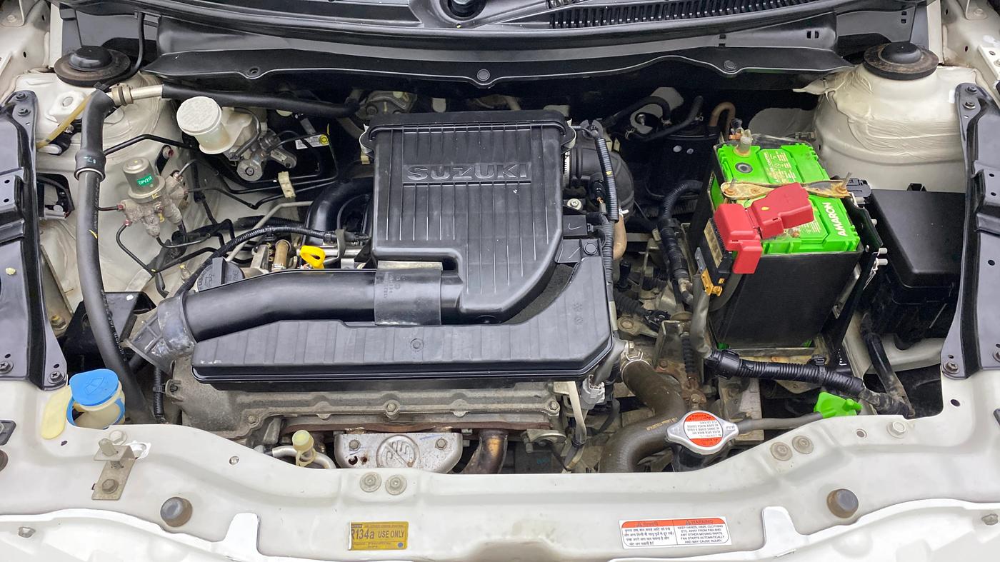 2013 Maruti Swift VXI D, Petrol, Manual, 57,323 km, Open Bonet