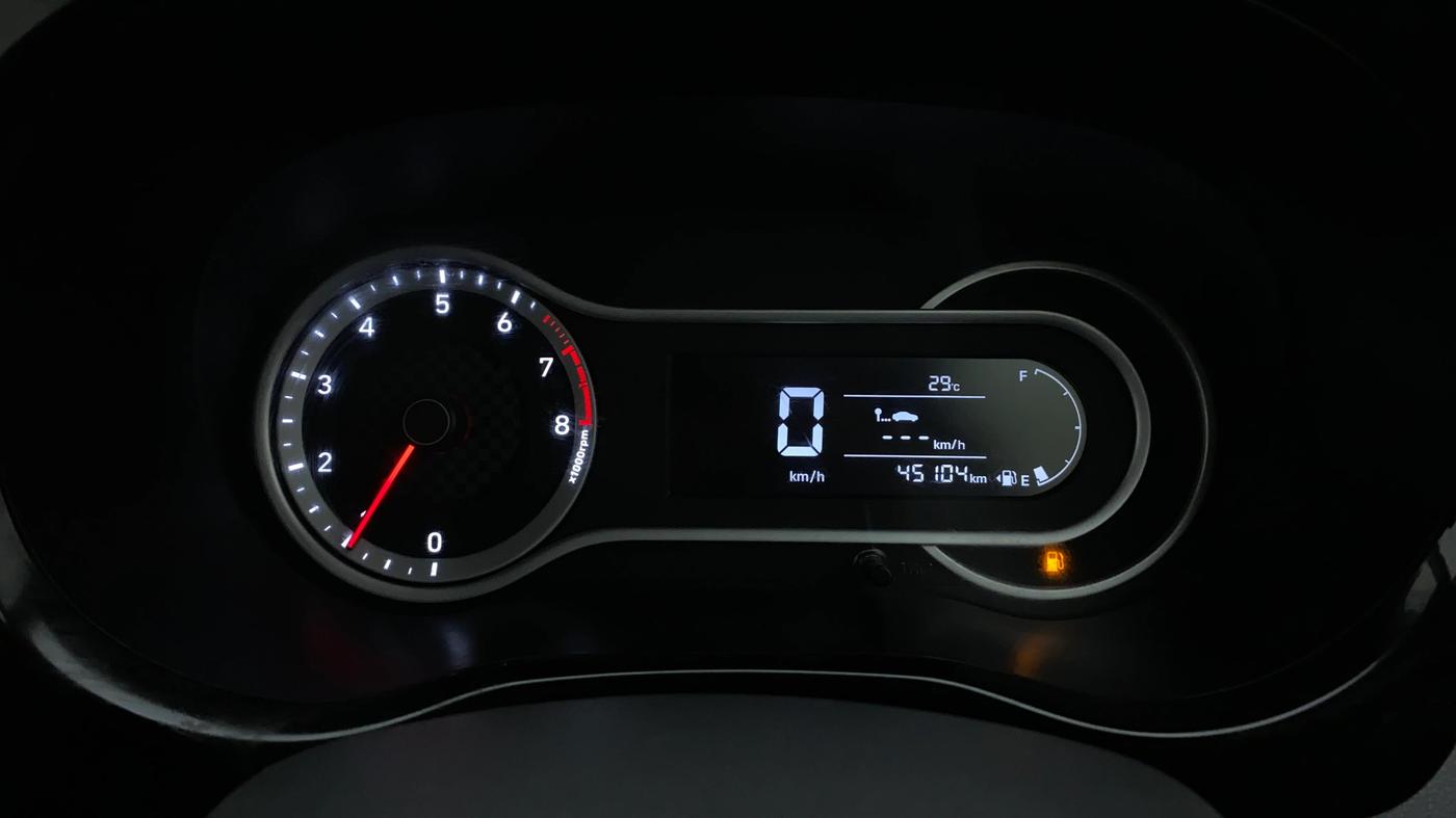 2020 Hyundai GRAND I10 NIOS SPORTZ PETROL, Petrol, Manual, 45,117 km, Odometer Image