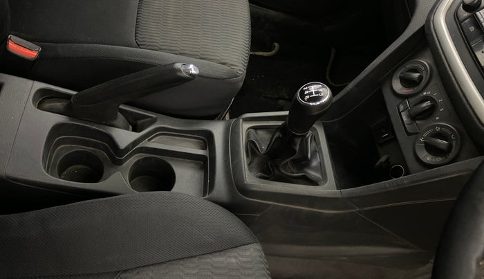 2017 Maruti Vitara Brezza VDI (O), Diesel, Manual, 1,16,957 km, Gear Lever