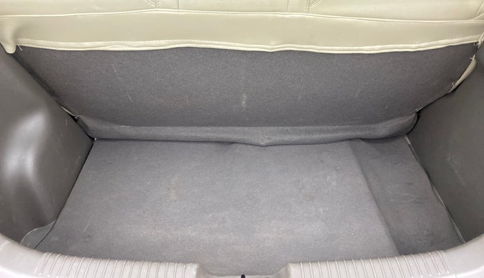 2013 Hyundai i10 ERA 1.1 IRDE, Petrol, Manual, 44,941 km, Boot Inside