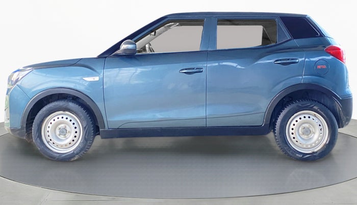 2019 Mahindra XUV300 1.2 W4 MT, Petrol, Manual, 21,601 km, Left Side