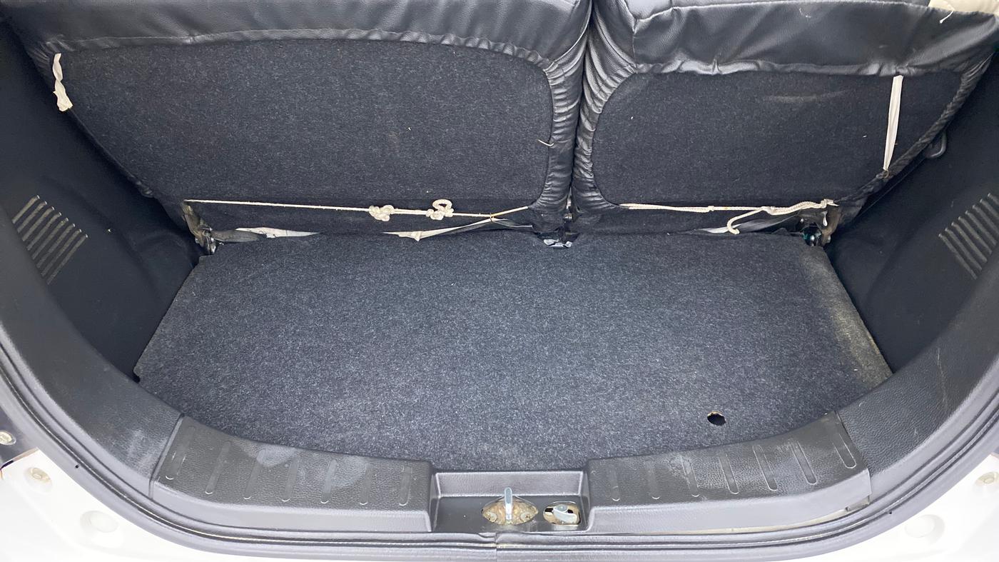 2016 Maruti Wagon R 1.0 VXI AMT, Petrol, Automatic, 88,216 km, Boot Inside
