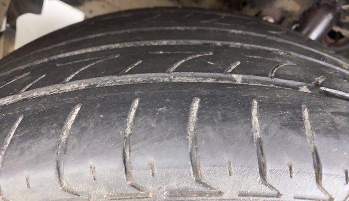 2017 Maruti Baleno ALPHA DDIS 190, Diesel, Manual, 83,423 km, Left Front Tyre Tread