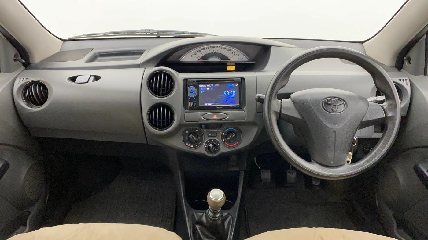 2013 Toyota Etios Liva GD, Diesel, Manual, 54,129 km, Dashboard