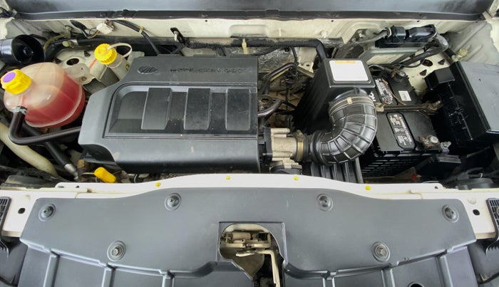 2016 Mahindra Kuv100 K6 6 STR, Petrol, Manual, 36,201 km, Open Bonet