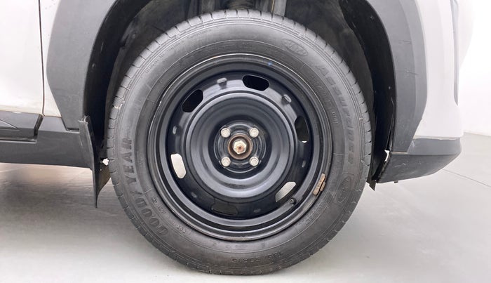2021 Nissan MAGNITE XL MT, Petrol, Manual, 32,619 km, Right Front Wheel