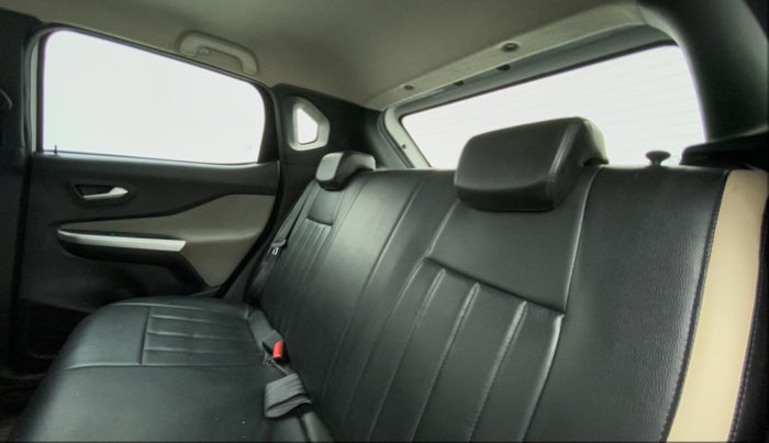 2021 Nissan MAGNITE XL MT, Petrol, Manual, 32,619 km, Right Side Rear Door Cabin