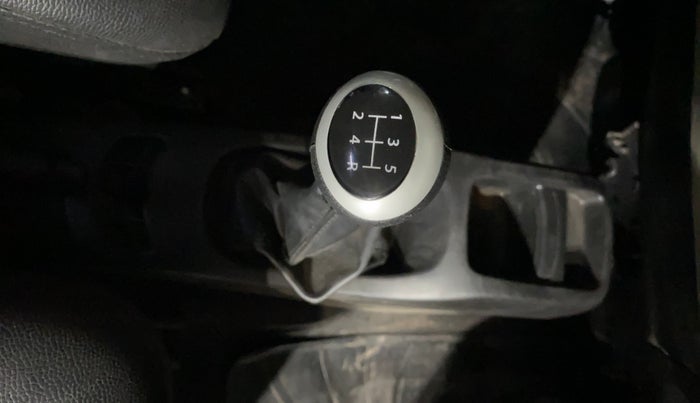 2015 Maruti Wagon R 1.0 LXI, Petrol, Manual, 11,959 km, Gear Lever