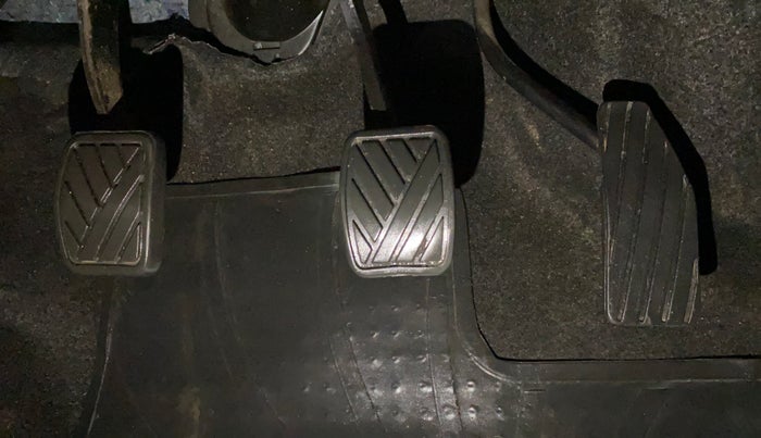 2015 Maruti Wagon R 1.0 LXI, Petrol, Manual, 11,959 km, Pedals