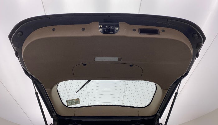 2015 Mahindra XUV500 W6, Diesel, Manual, 54,971 km, Boot Door Open