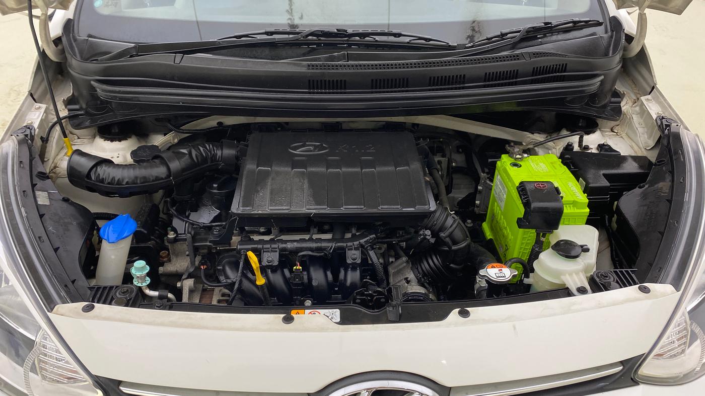 2016 Hyundai Xcent S 1.2, Petrol, Manual, 39,492 km, Engine View