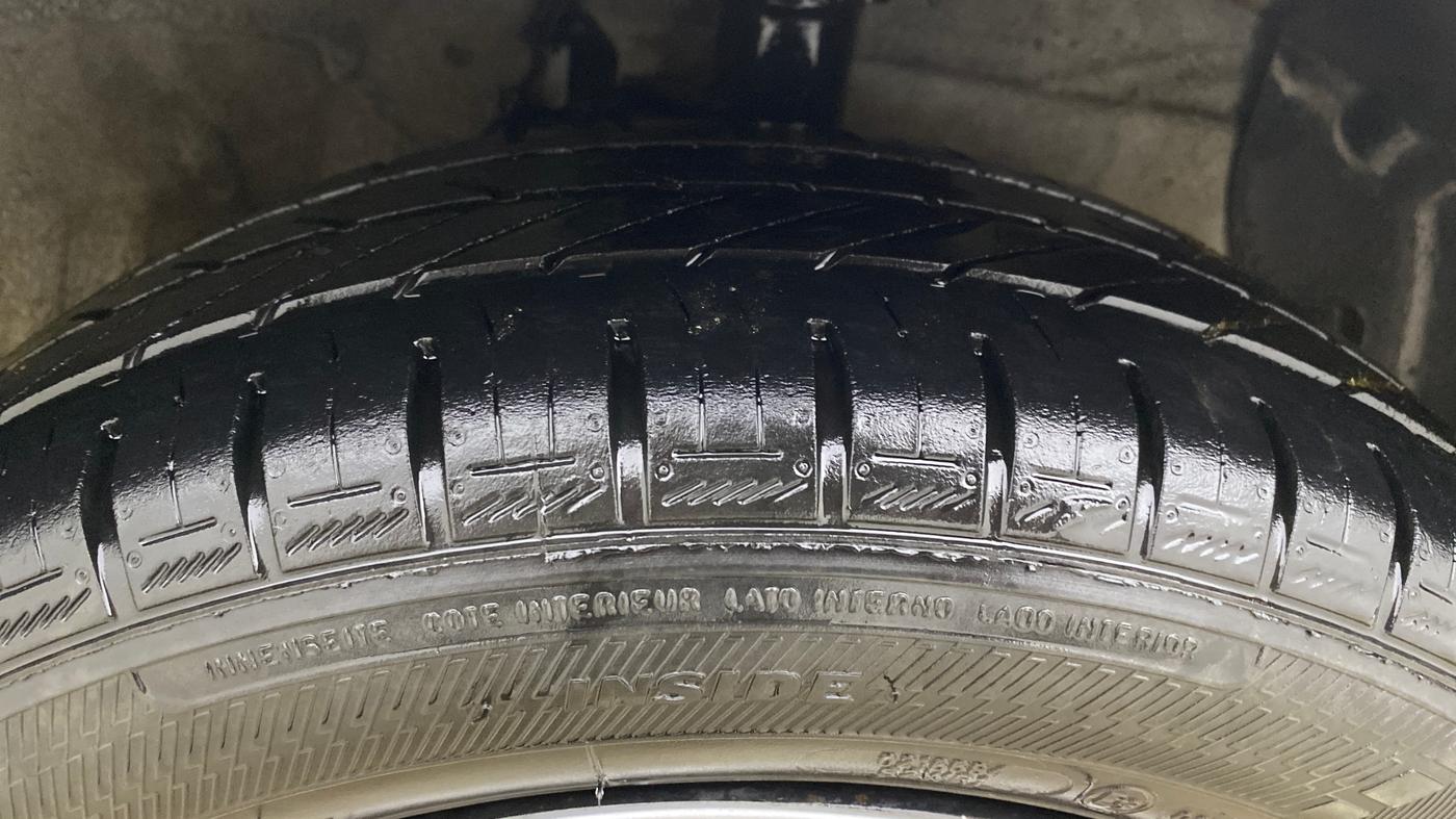 2016 Hyundai Xcent S 1.2, Petrol, Manual, 39,492 km, Right Front Tyre Tread