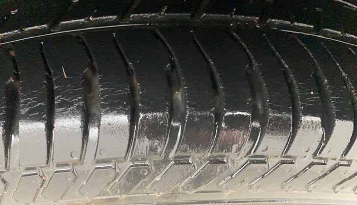 2020 Ford Ecosport TITANIUM 1.5L PETROL, Petrol, Manual, 28,088 km, Left Rear Tyre Tread