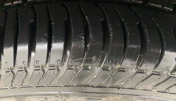 2020 Ford Ecosport TITANIUM 1.5L PETROL, Petrol, Manual, 28,088 km, Right Front Tyre Tread