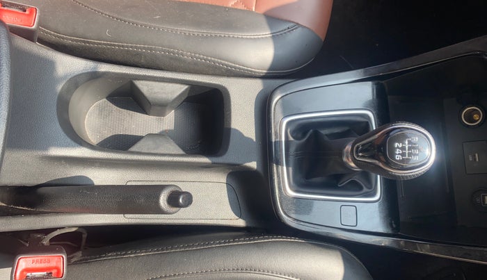 2021 Hyundai ALCAZAR PRESTIGE 1.5 MT 7STR, Diesel, Manual, 43,823 km, Gear Lever