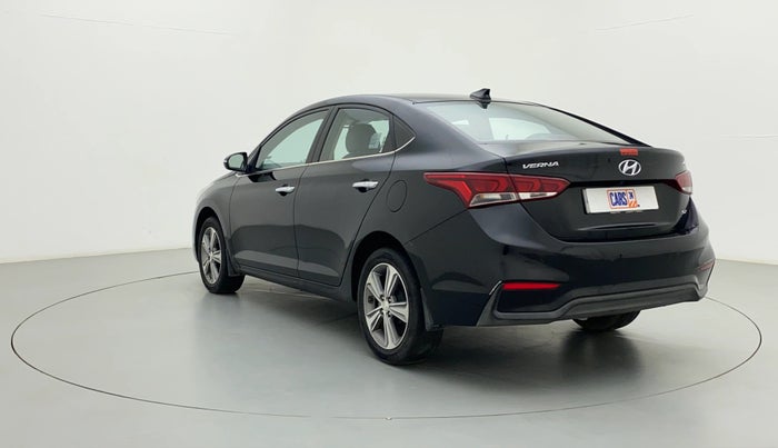 2018 Hyundai Verna 1.6 SX (O) CRDI MT, Diesel, Manual, 30,519 km, Left Back Diagonal