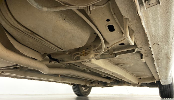 2014 Maruti Ciaz ZDI, Diesel, Manual, 1,25,015 km, Right Side Underbody