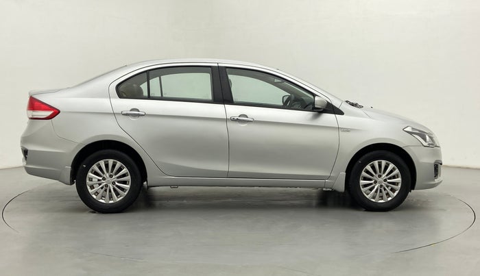 2014 Maruti Ciaz ZDI, Diesel, Manual, 1,25,015 km, Right Side View