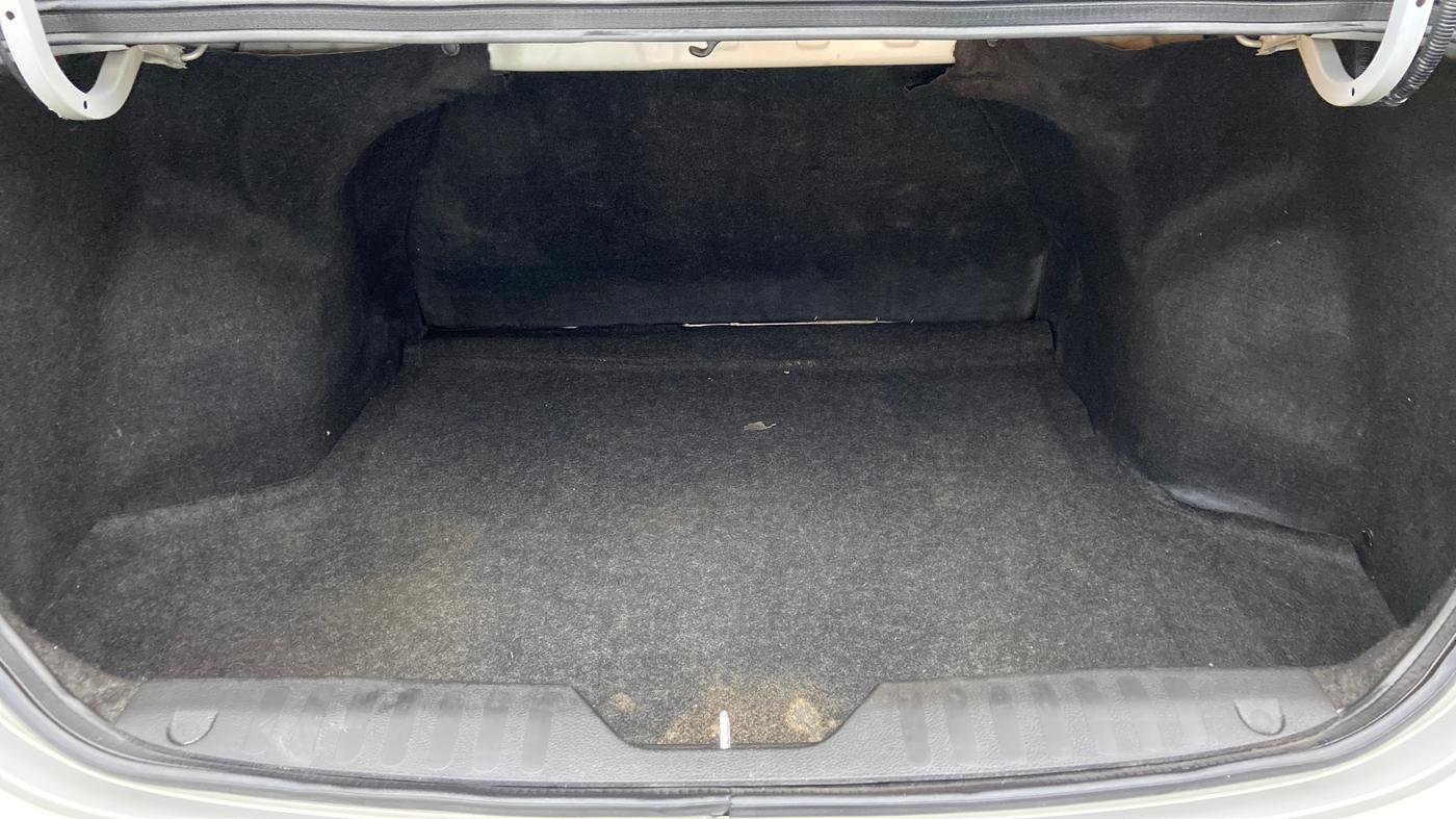 2014 Maruti Ciaz ZDI, Diesel, Manual, 1,25,015 km, Boot Inside