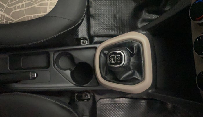 2014 Hyundai Grand i10 SPORTZ 1.2 KAPPA VTVT, Petrol, Manual, 63,199 km, Gear Lever