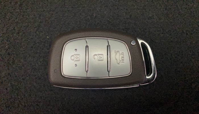 2014 Hyundai Grand i10 SPORTZ 1.2 KAPPA VTVT, Petrol, Manual, 63,199 km, Key Close Up