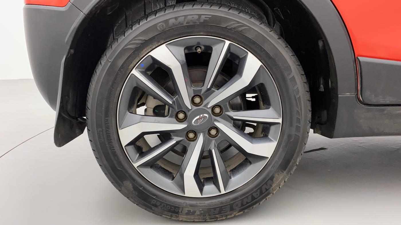 2019 Mahindra XUV300 W8 (O) 1.5 DIESEL, Diesel, Manual, 36,760 km, Right Rear Wheel