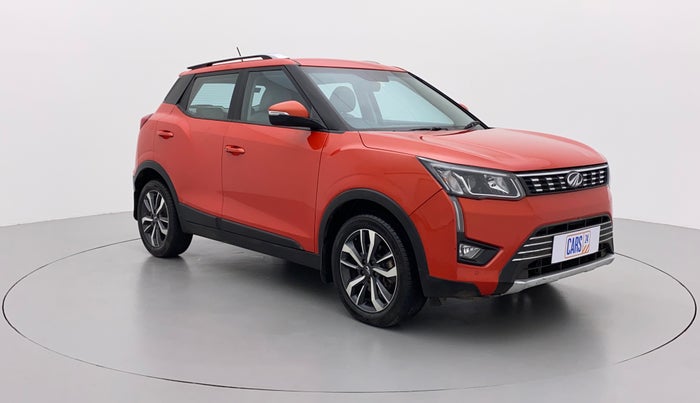 2019 Mahindra XUV300 W8 (O) 1.5 DIESEL, Diesel, Manual, 36,760 km, Right Front Diagonal