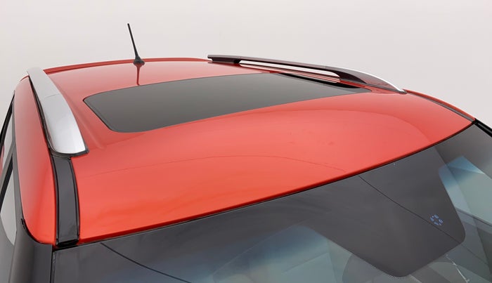 2019 Mahindra XUV300 W8 (O) 1.5 DIESEL, Diesel, Manual, 36,760 km, Roof